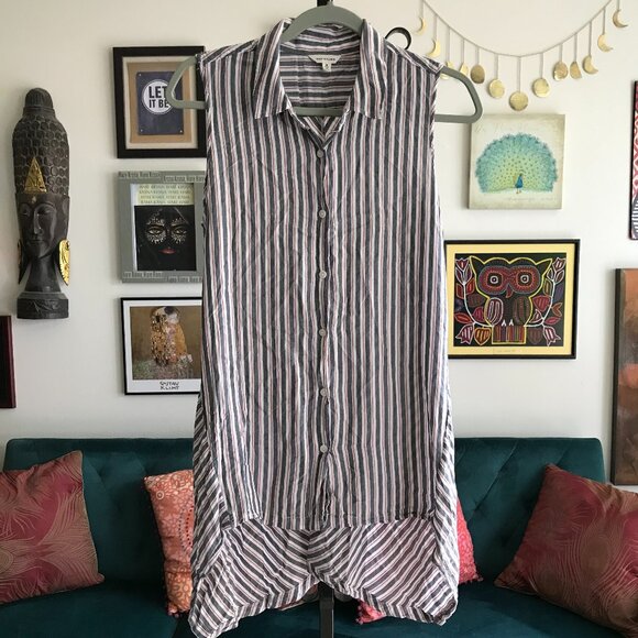 MAX STUDIO size M Blue & Red Contrasting Stripes Sleeveless Hi-Lo Button Up Top - Picture 1 of 5